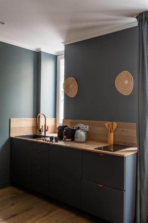 The Blue Nature Suite Downtown Montmartre Paris Exteriör bild